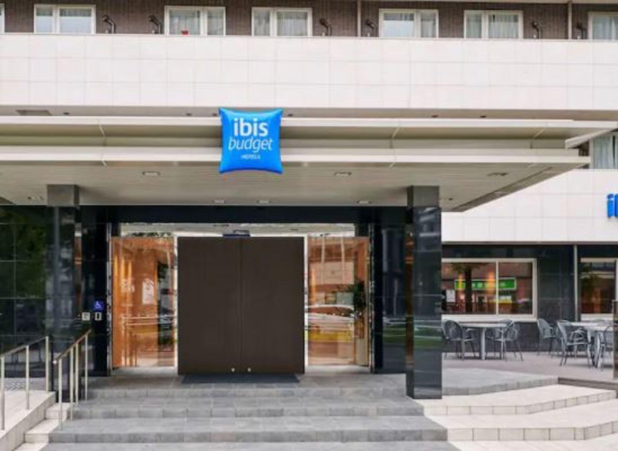 Ibis Budget Osaka Umeda Εξωτερικό φωτογραφία