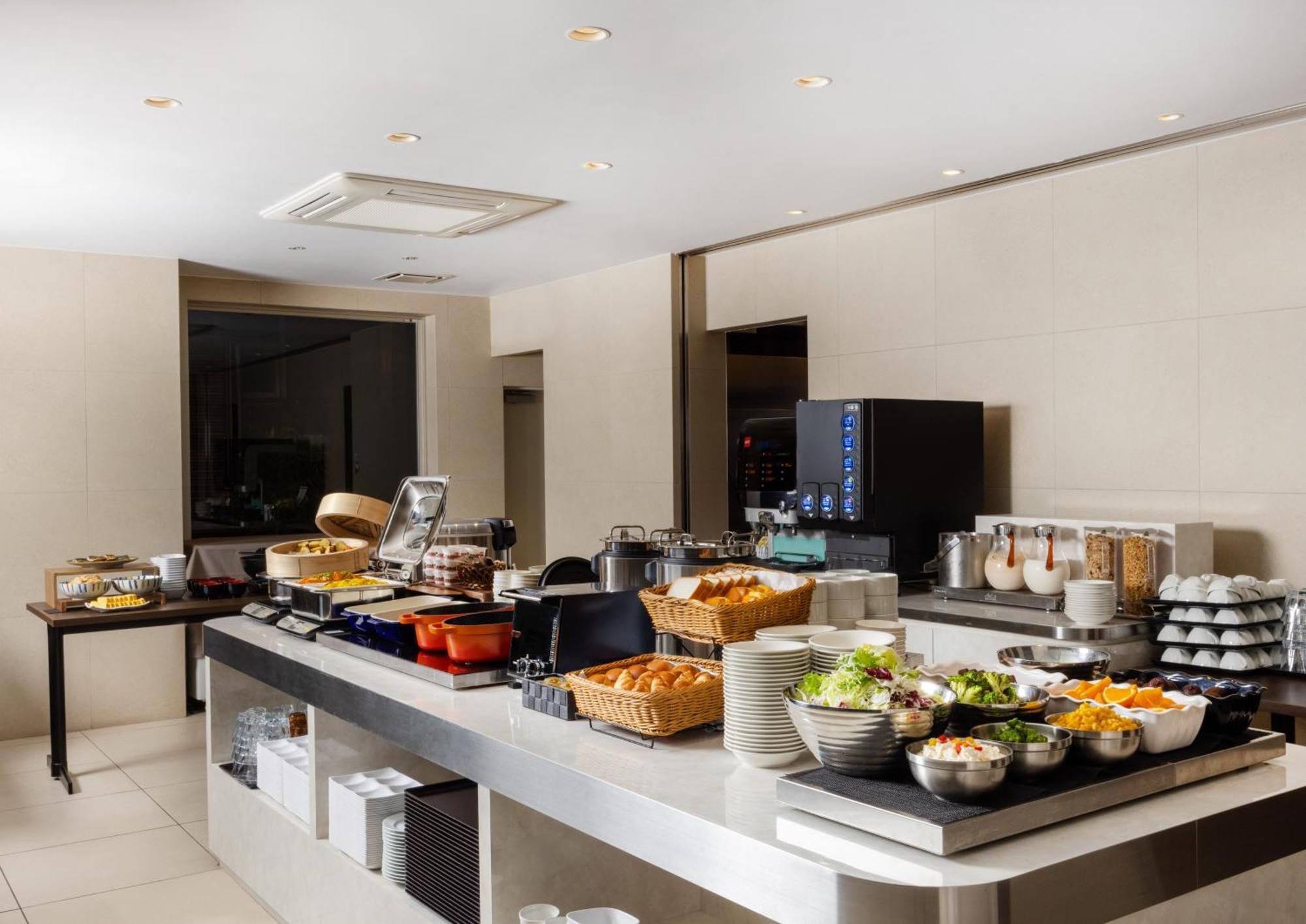 Ibis Budget Osaka Umeda Εξωτερικό φωτογραφία