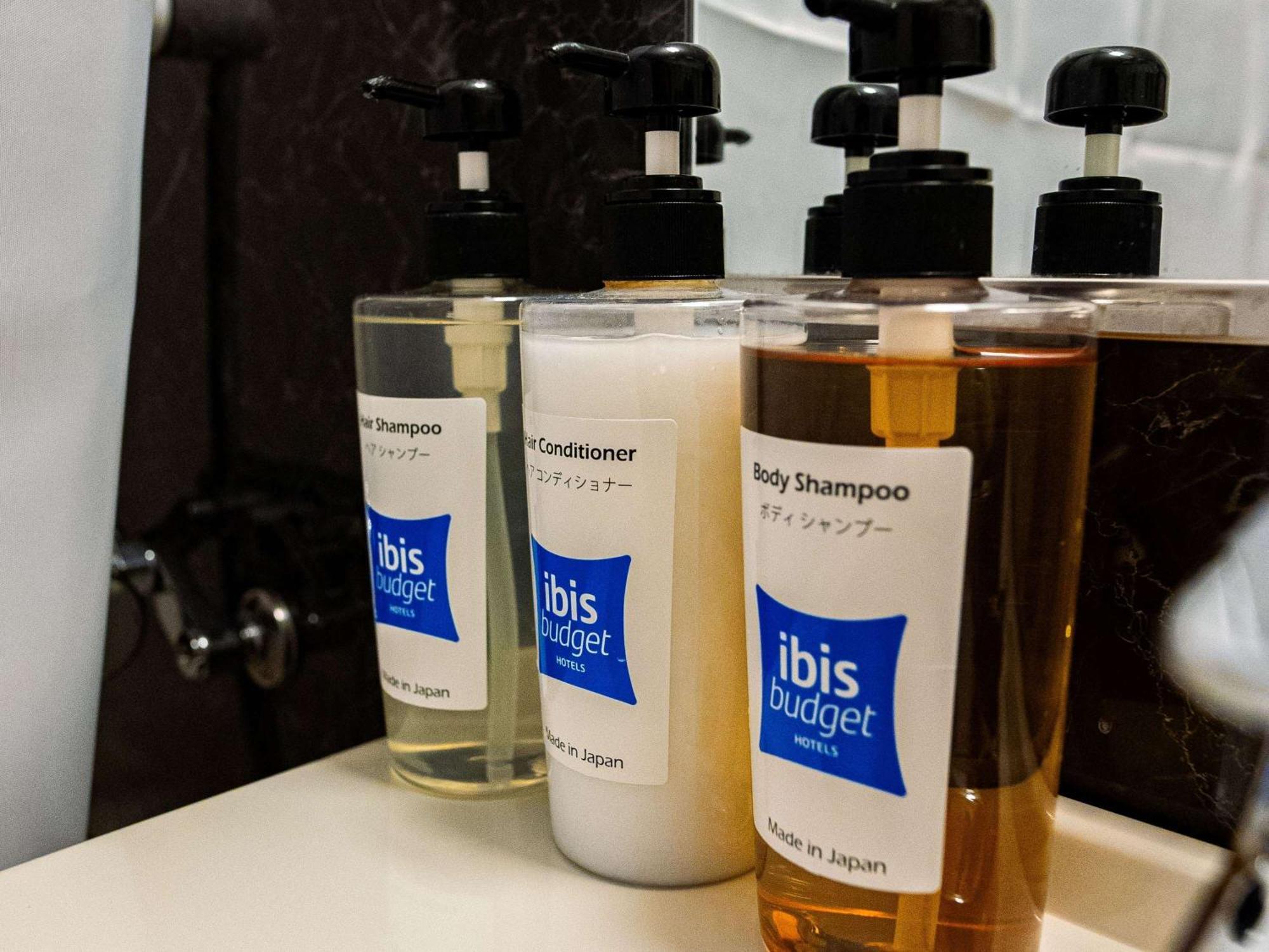 Ibis Budget Osaka Umeda Εξωτερικό φωτογραφία